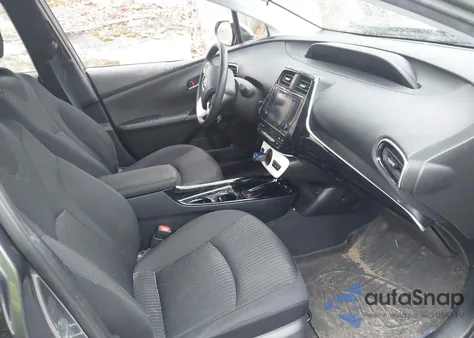 2019 Toyota Prius Prime Plus z USA, uszkodzony, nr VIN JTDKARFP8K3116045